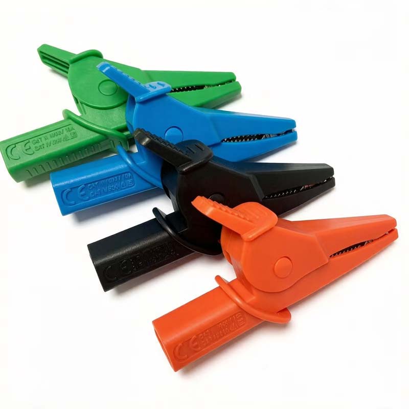 Crocodile clip